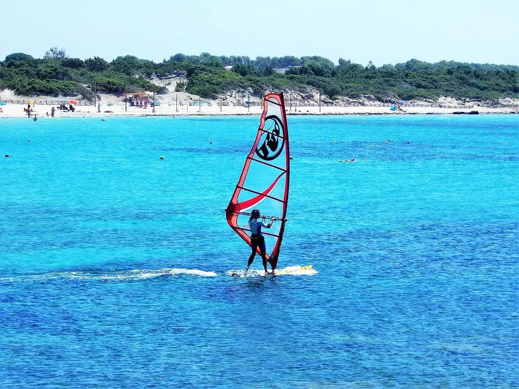 Semesterbostad Pineta Spiaggia Grande Fritidshus Calasetta Italien