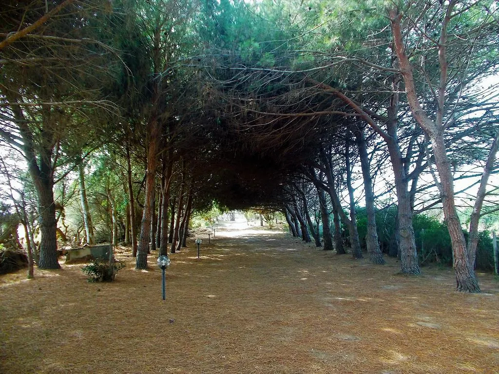 Semesterbostad Pineta Spiaggia Grande Fritidshus Calasetta